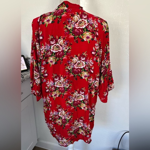 Floral Red Kimono Robe - Picture 5 of 10